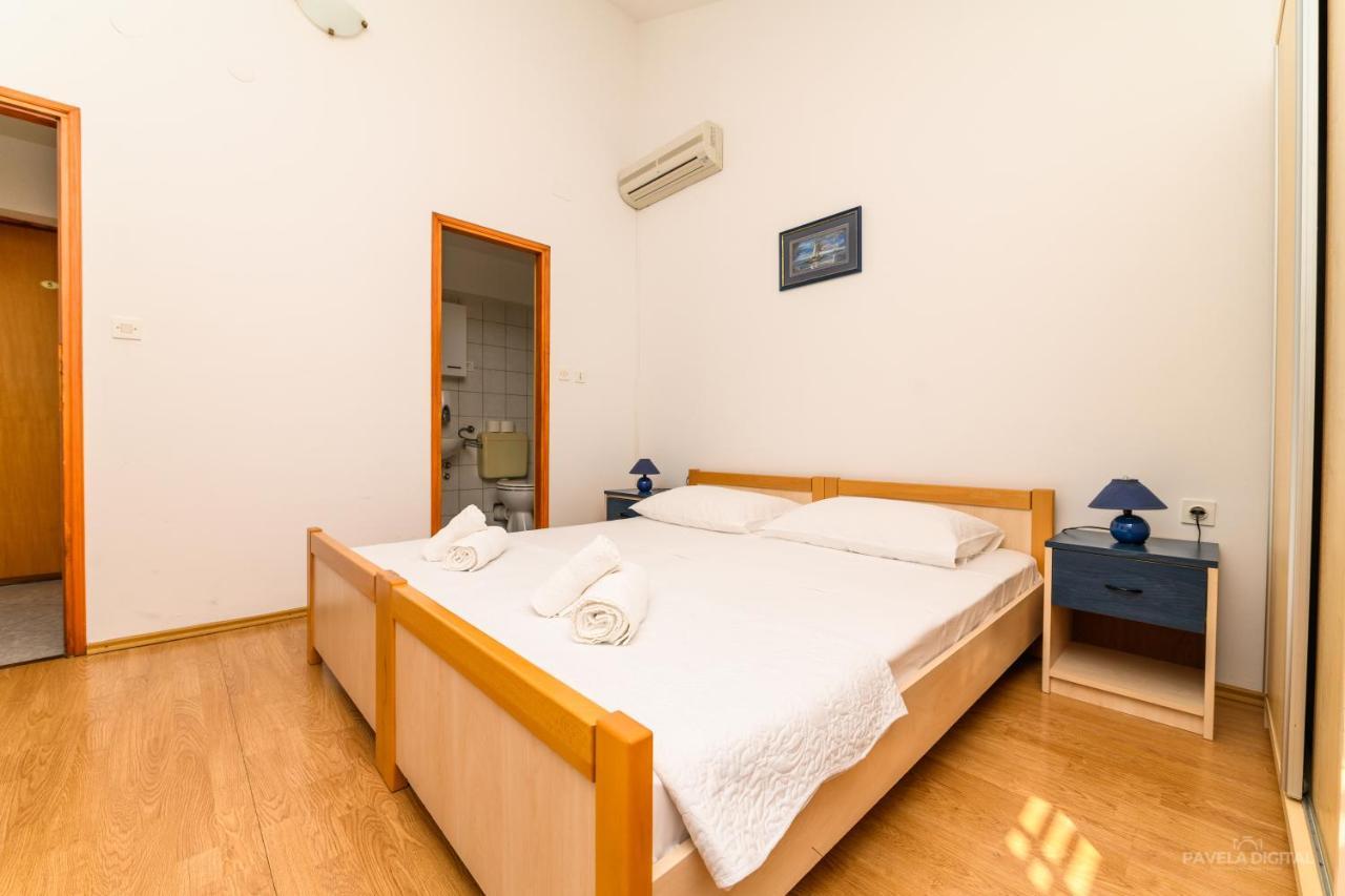 Sobe I Apartman Mareta Miholascica Екстер'єр фото