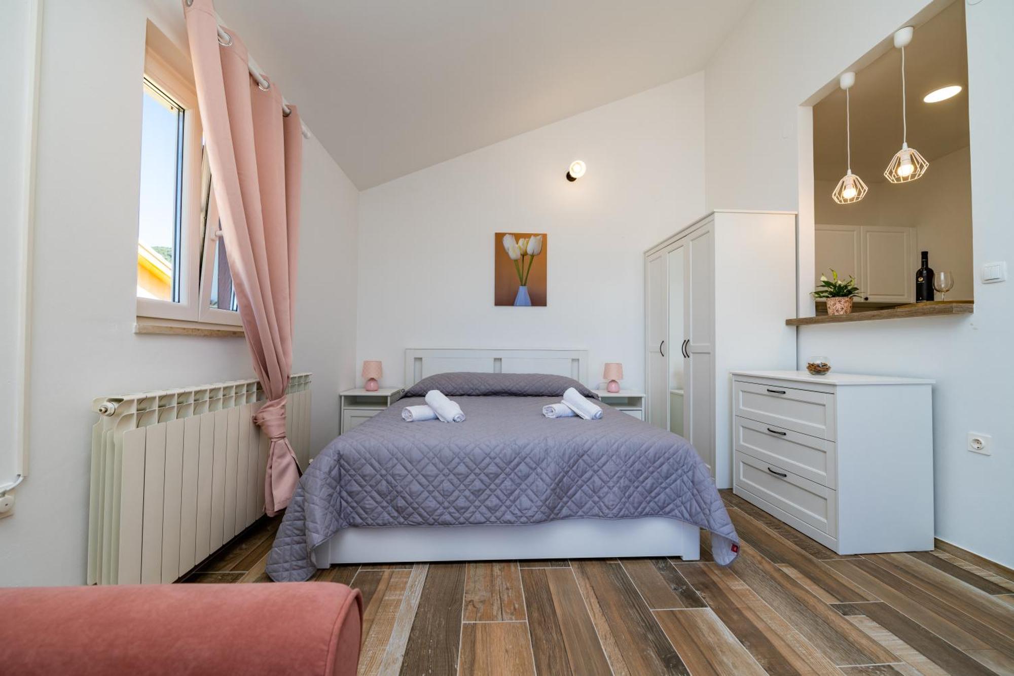 Sobe I Apartman Mareta Miholascica Екстер'єр фото