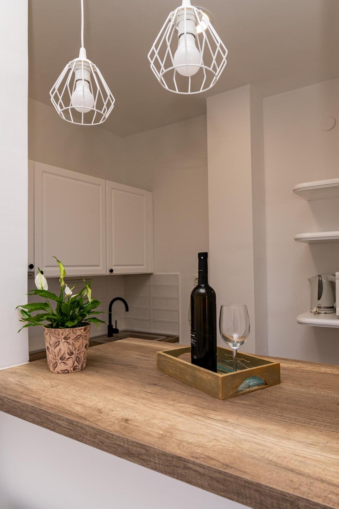 Sobe I Apartman Mareta Miholascica Екстер'єр фото