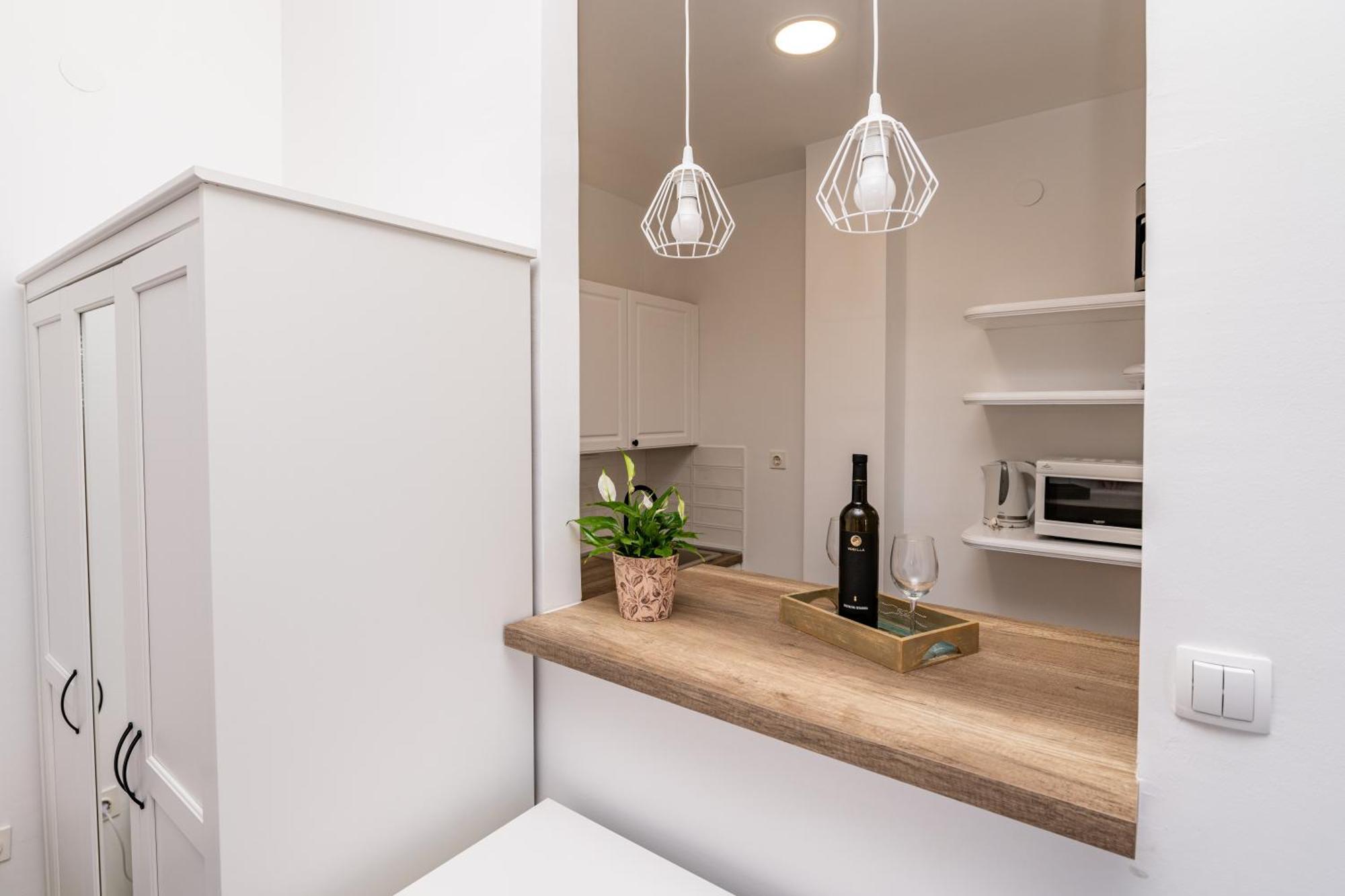 Sobe I Apartman Mareta Miholascica Екстер'єр фото