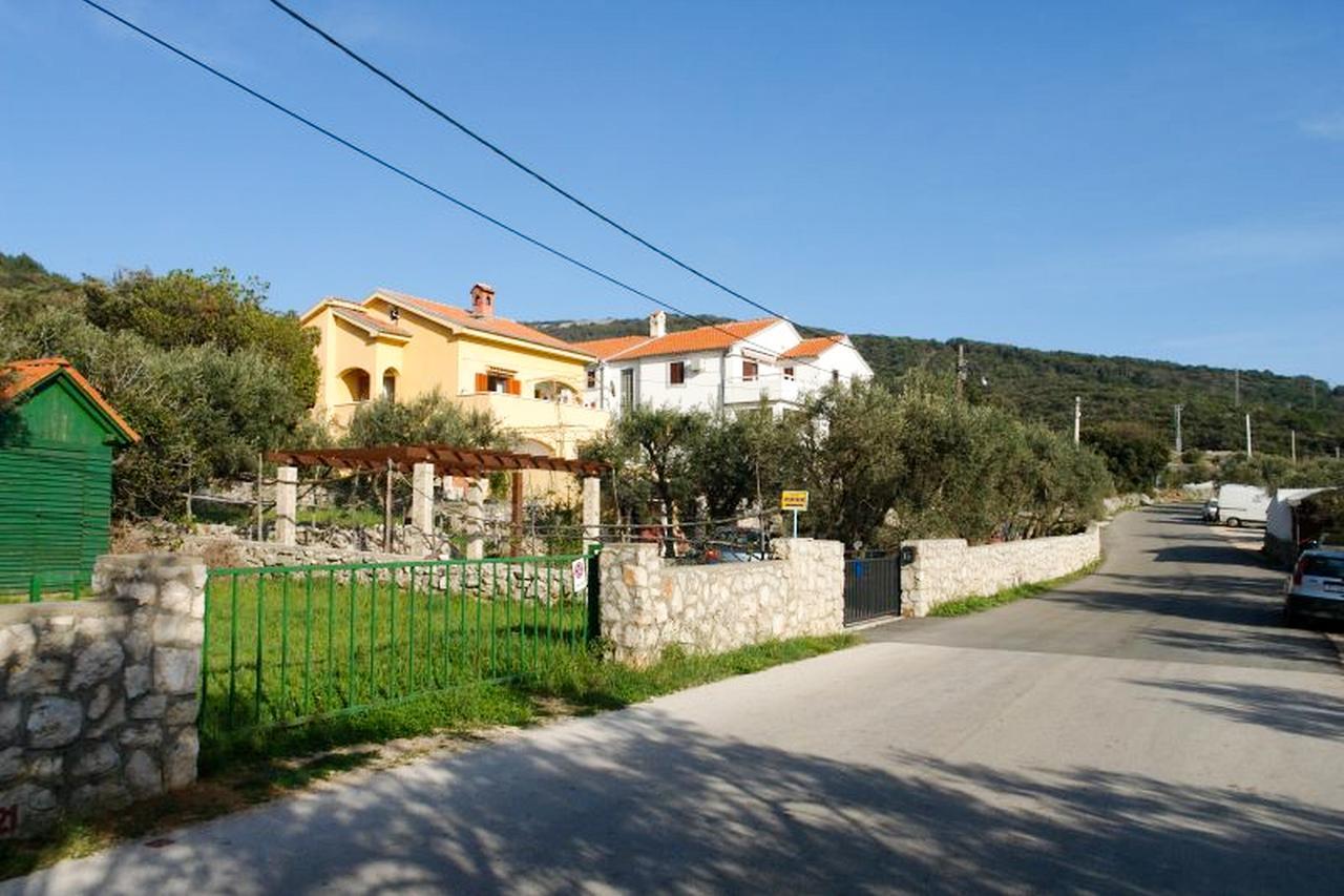 Sobe I Apartman Mareta Miholascica Екстер'єр фото
